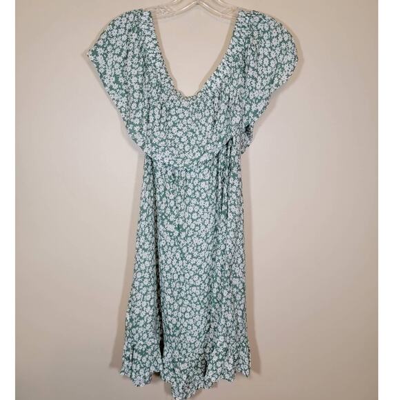 Wild Blue x Sadie Robertson Floral Off Shoulder Mini Dress Green and White Large - Picture 6 of 6